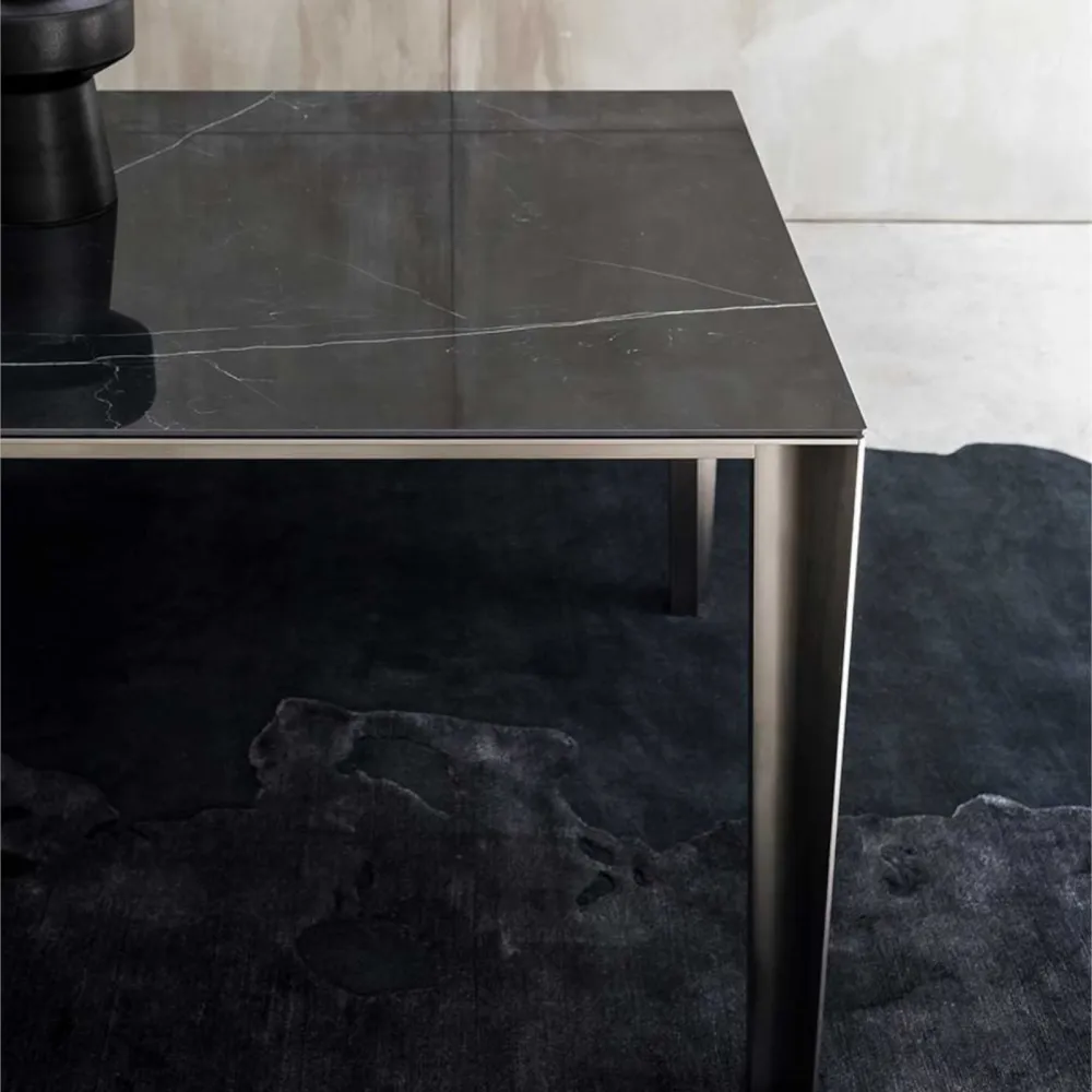 Tisch Desalto Skin 698