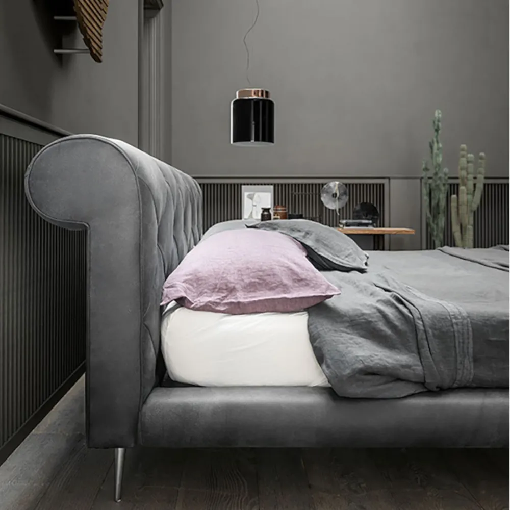 Bed Valentini Cliff