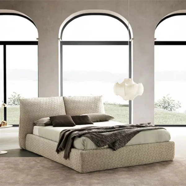 Lit Valentini Wall 2
