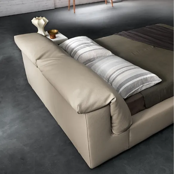 Bed Valentini William