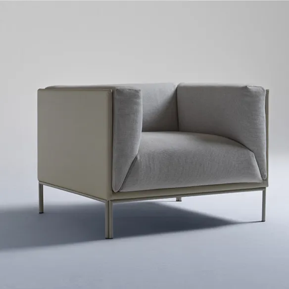 Poltrona MyHome Clou