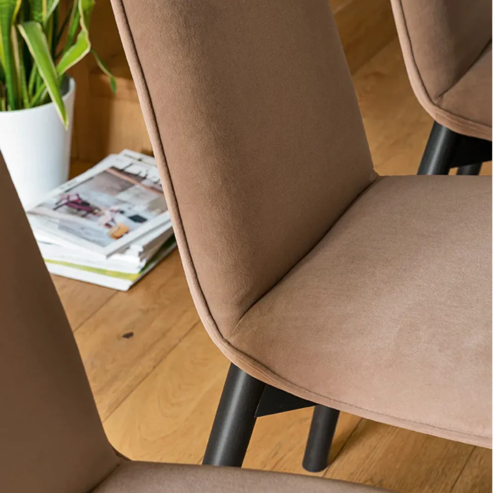 Chaise Connubia Riley CB2158