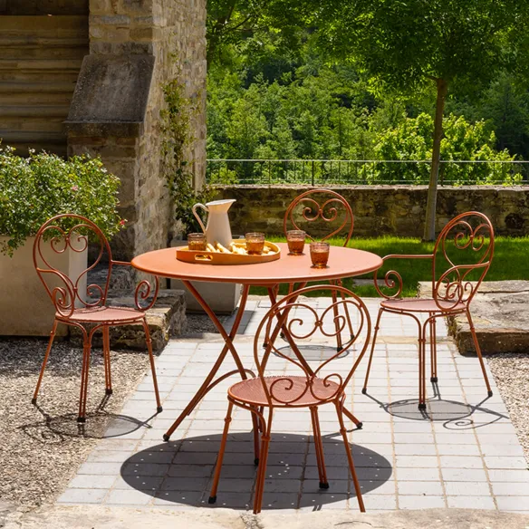 Folding table Emu Pigalle