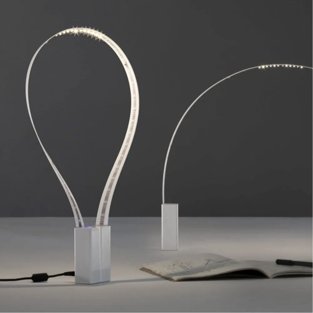 Martinelli Luce Fluida Lampada da tavolo