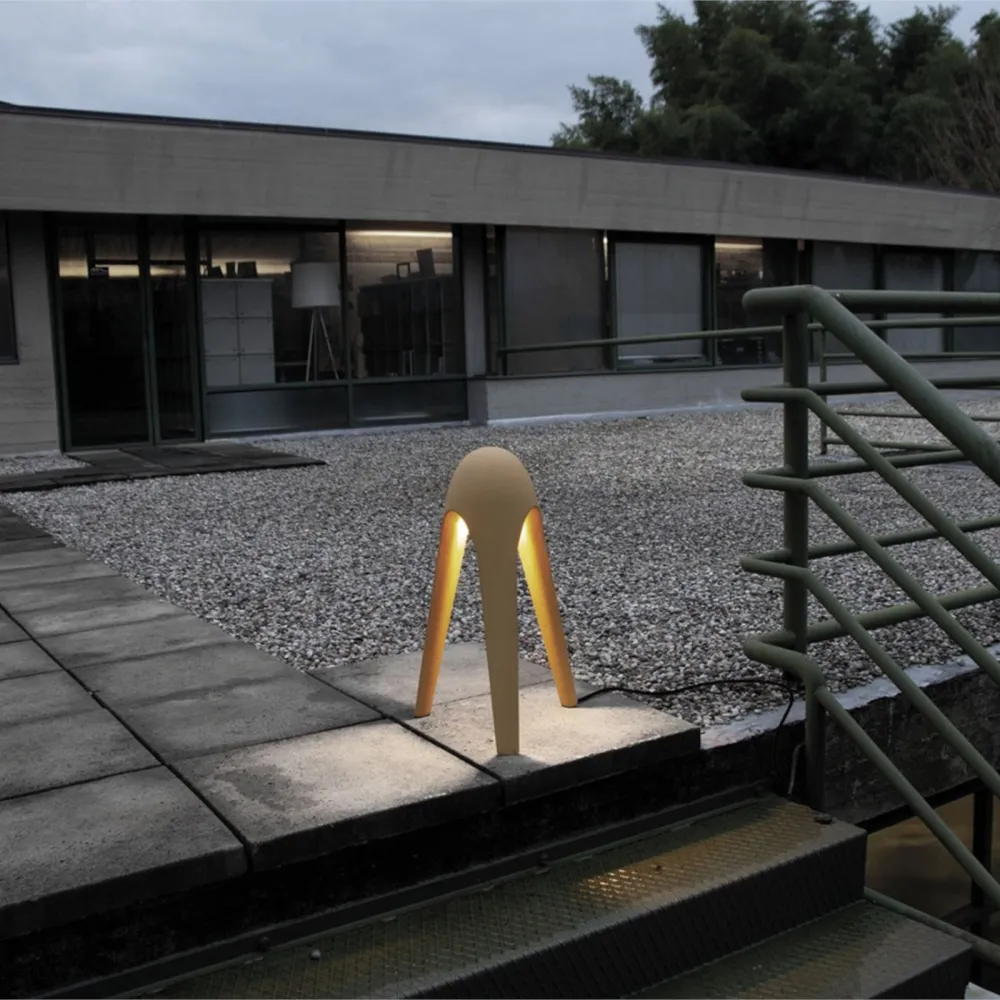 Martinelli Luce Cyborg Lámpara de tierra Outdoor