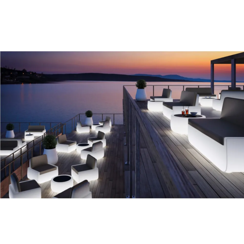 Sessel Plust Collection Bold Light