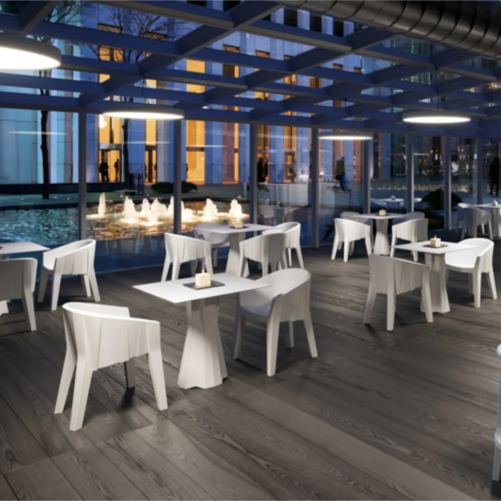 Tisch Plust Collection Frozen Square
