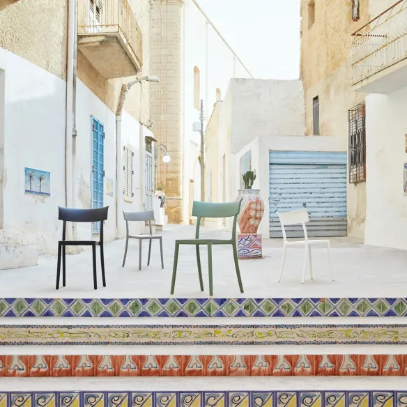 Kartell Catwalk Mat Chaise