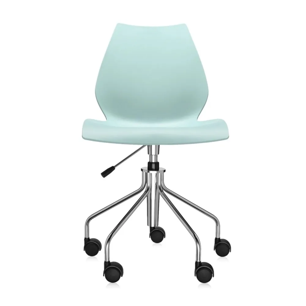 Kartell Maui Stuhl mit Rädern
