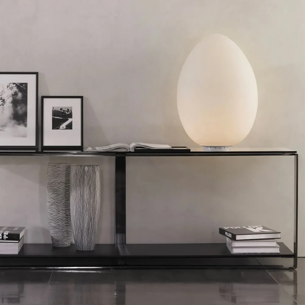 FontanaArte Uovo lámpara de mesa