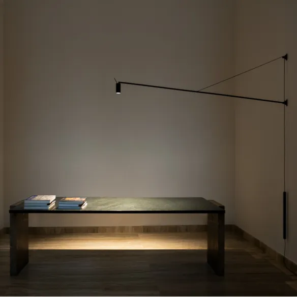 Wandlampe Nemo Swan