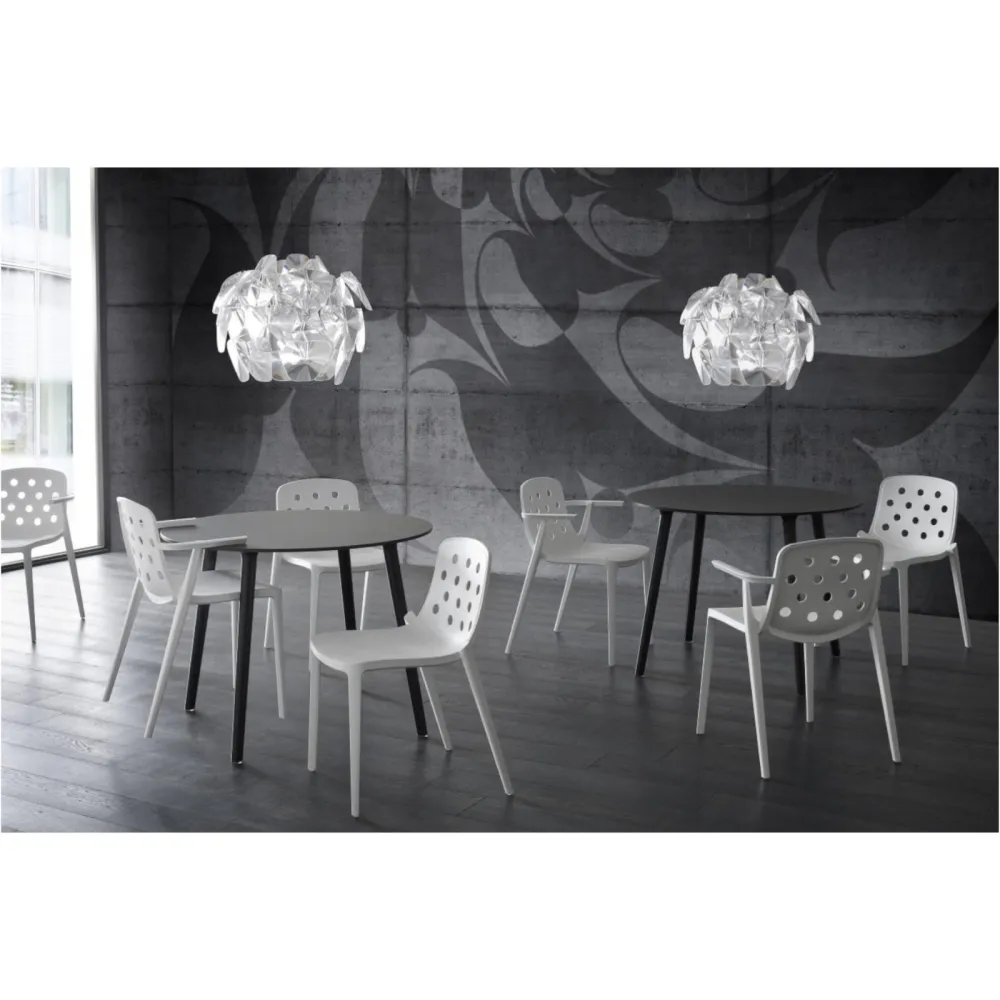 Chair Gaber Isidora