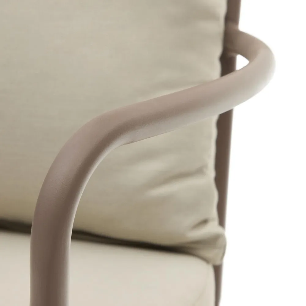 Light Home Bramant-Sessel aus malvenfarbenem Stahl