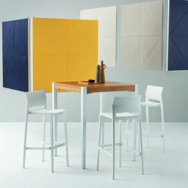 Hocker Gaber Bakhita 2