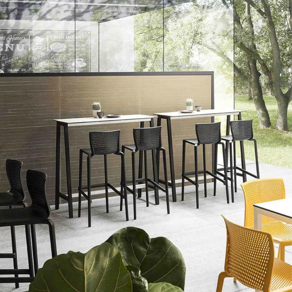 Hocker Gaber Spyker