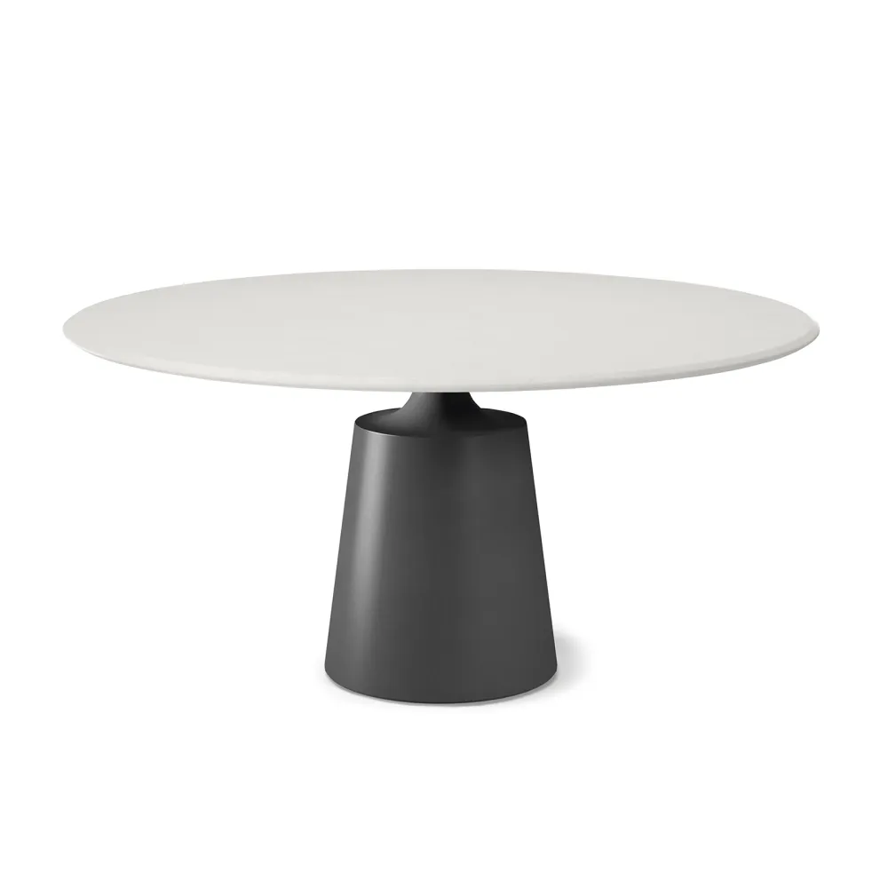 Mesa Cattelan Yoda