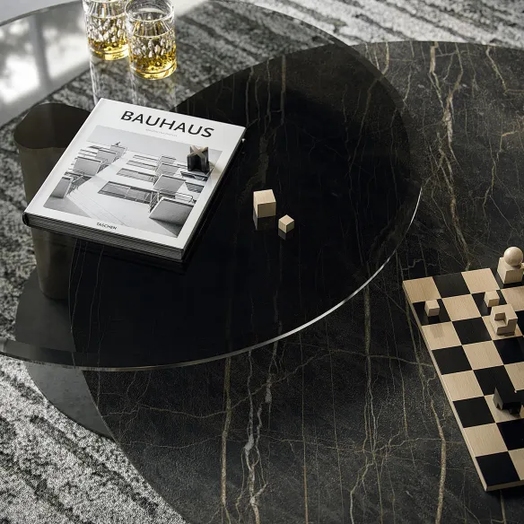 Kleiner Tisch Cattelan Arena Long
