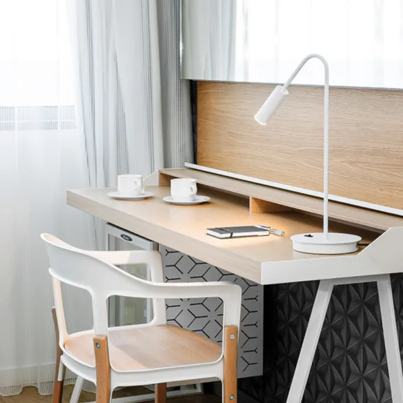 Lampe de table Estiluz Volta
