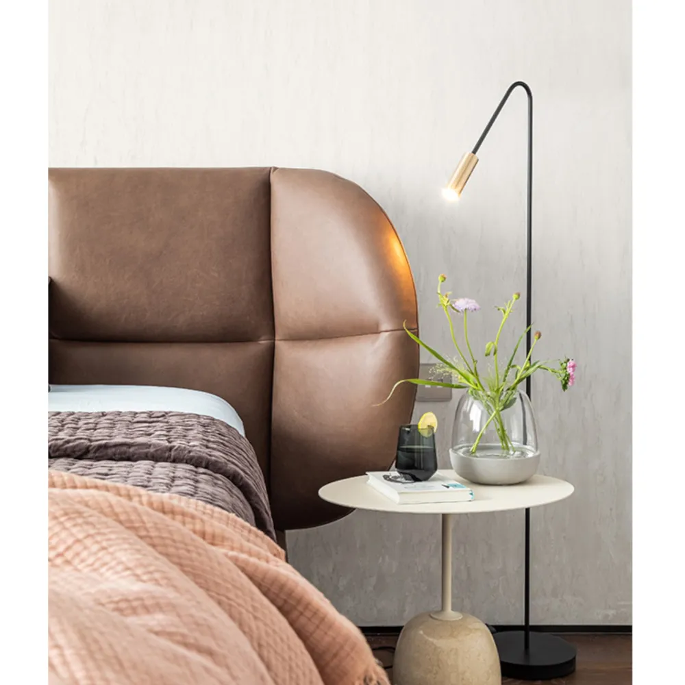 Floor lamp Estiluz Volta