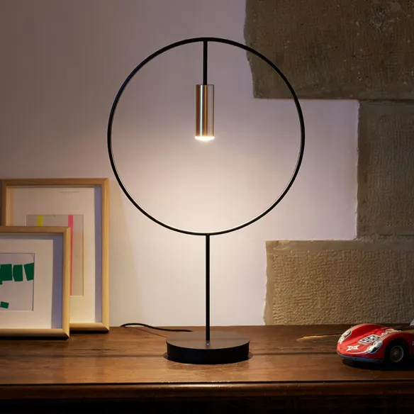 Lampe de table Estiluz Revolta