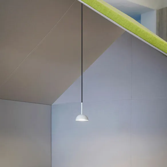 Lampe à suspension Estiluz Cupolina
