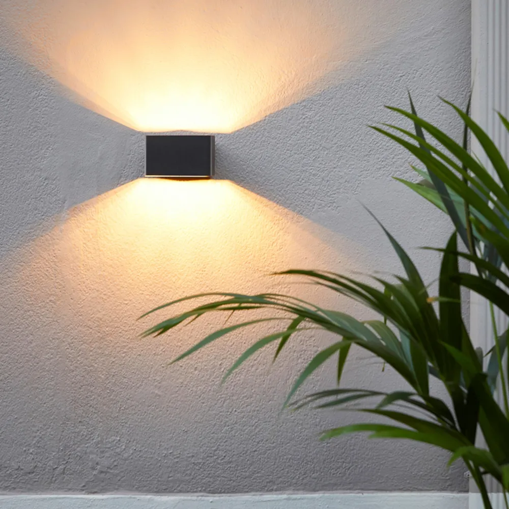 Wandlampe Estiluz Frame