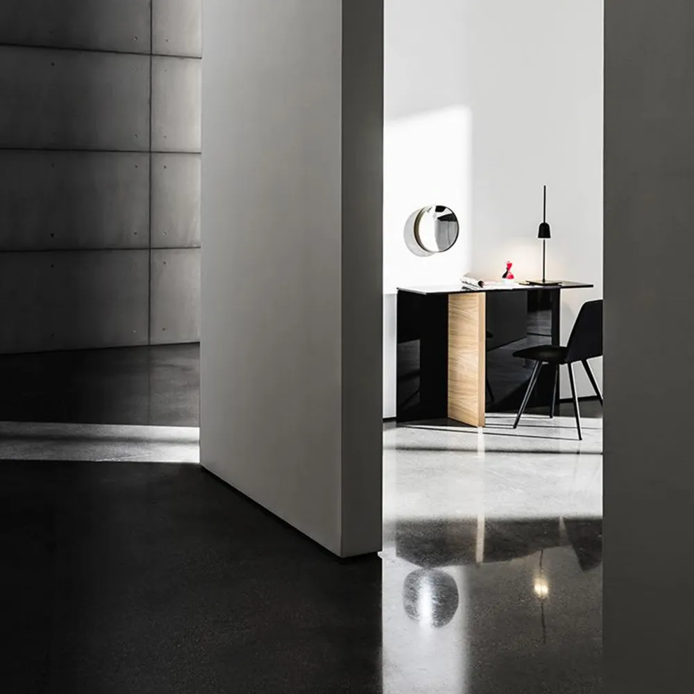 Sovet Italia Console Regolo