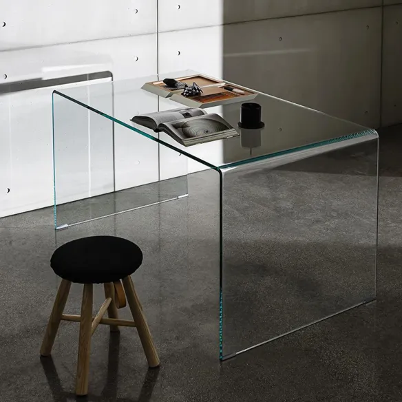 Sovet Italia Desk Bridge
