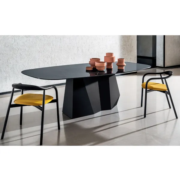 Table Sovet Italia GranDeod shaped 2