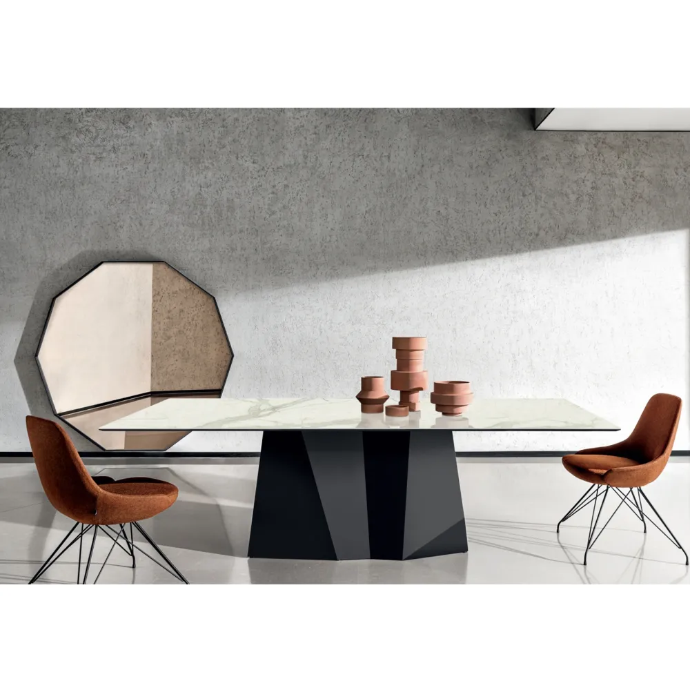 Tavolo Sovet Italia GranDeod shaped