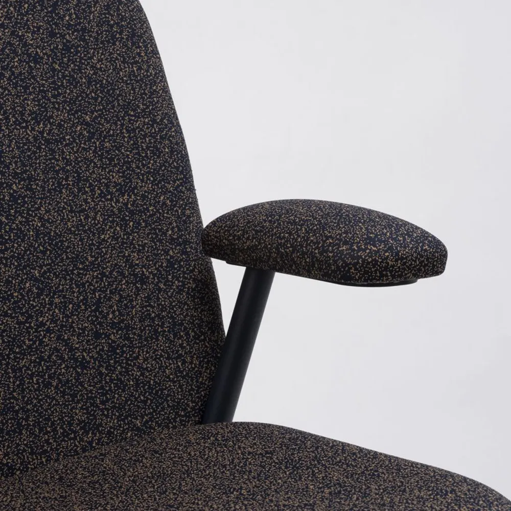 Sillón de acero Ondarreta Lana High Back
