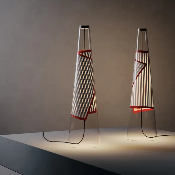 Lampada da tavolo Lodes Cono di luce