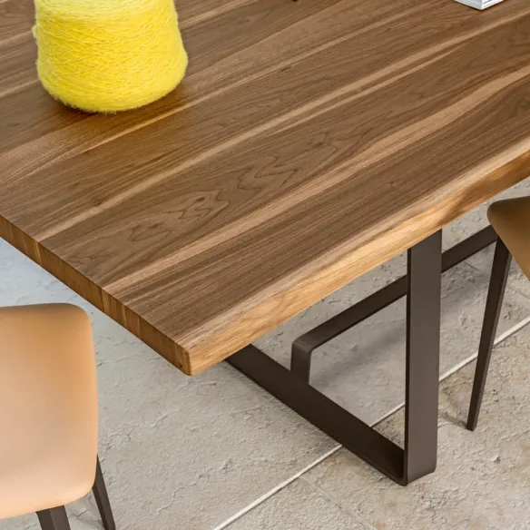 Midj Alfred table - Rectangular top
