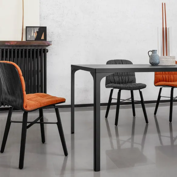 Midj Armando table