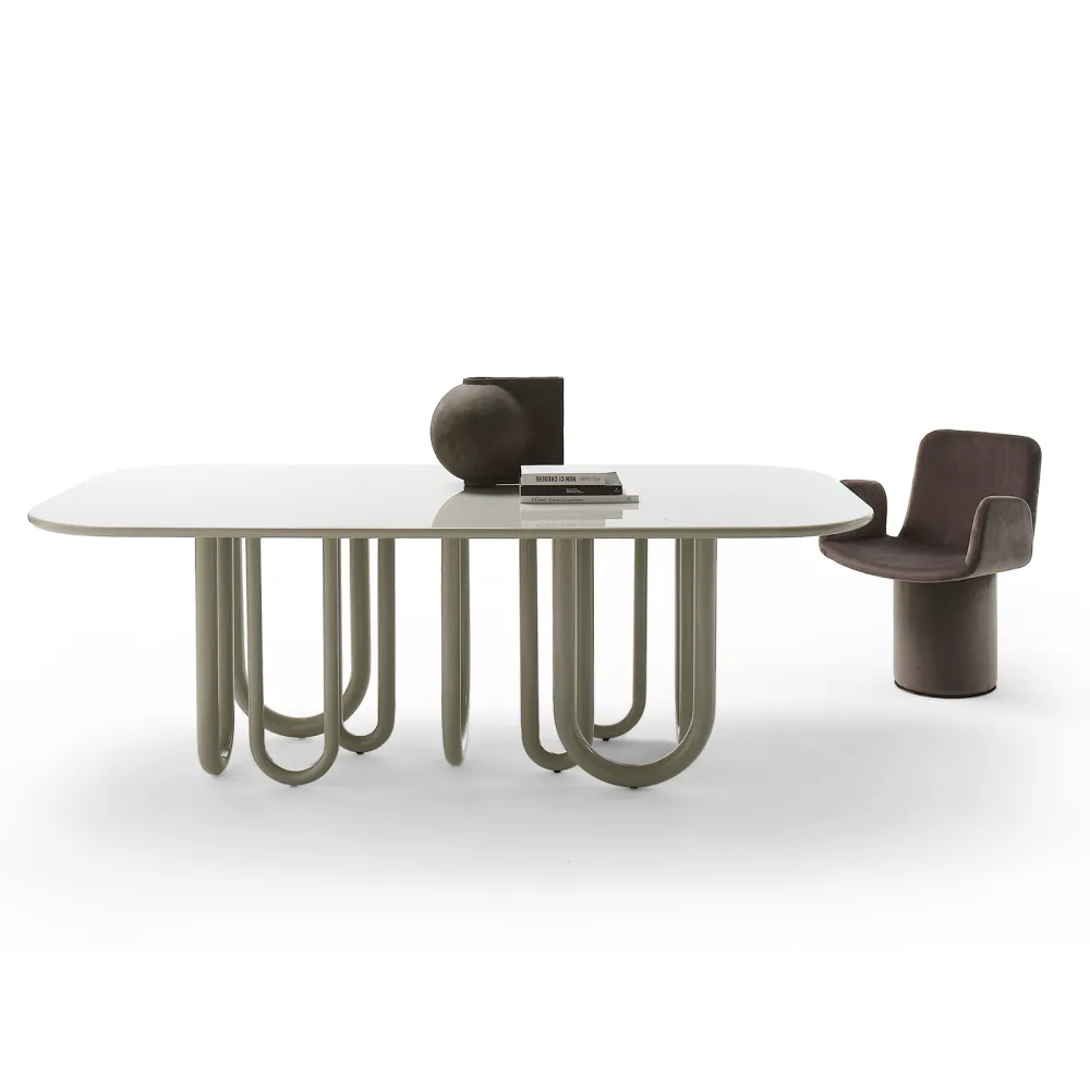 Mogg Tisch Medusa