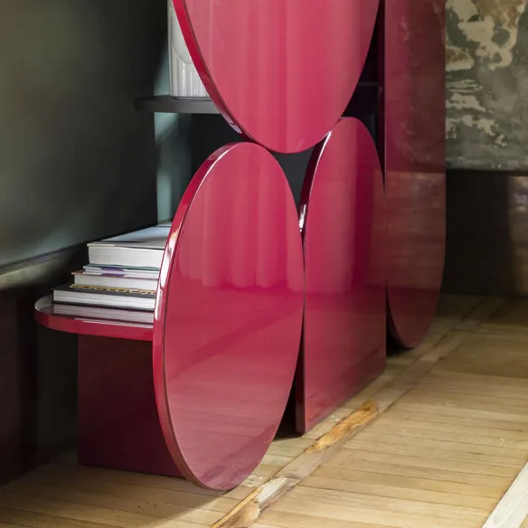 Mogg Consola Shape