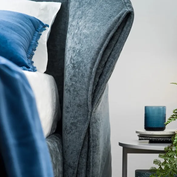 Novamobili Hide Lit avec conteneur - 160 x 200 cm - Sky blue