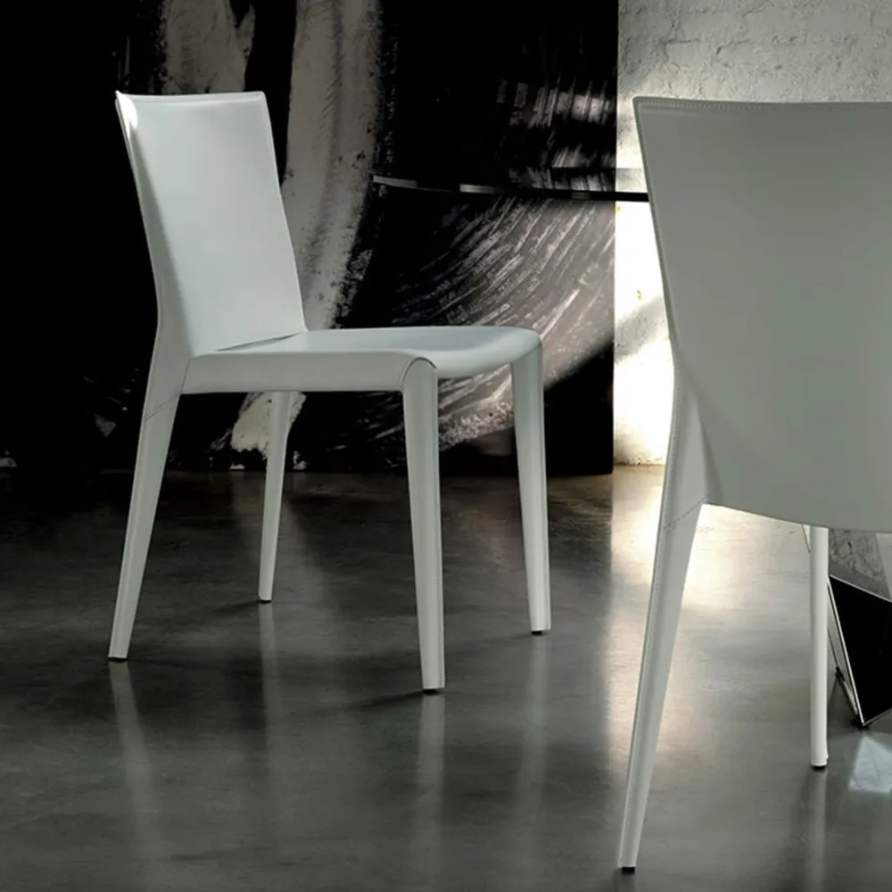 stuhl-cattelan-beverly