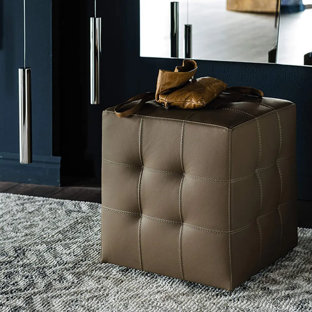 pouf-design-in-pelle-cattelan