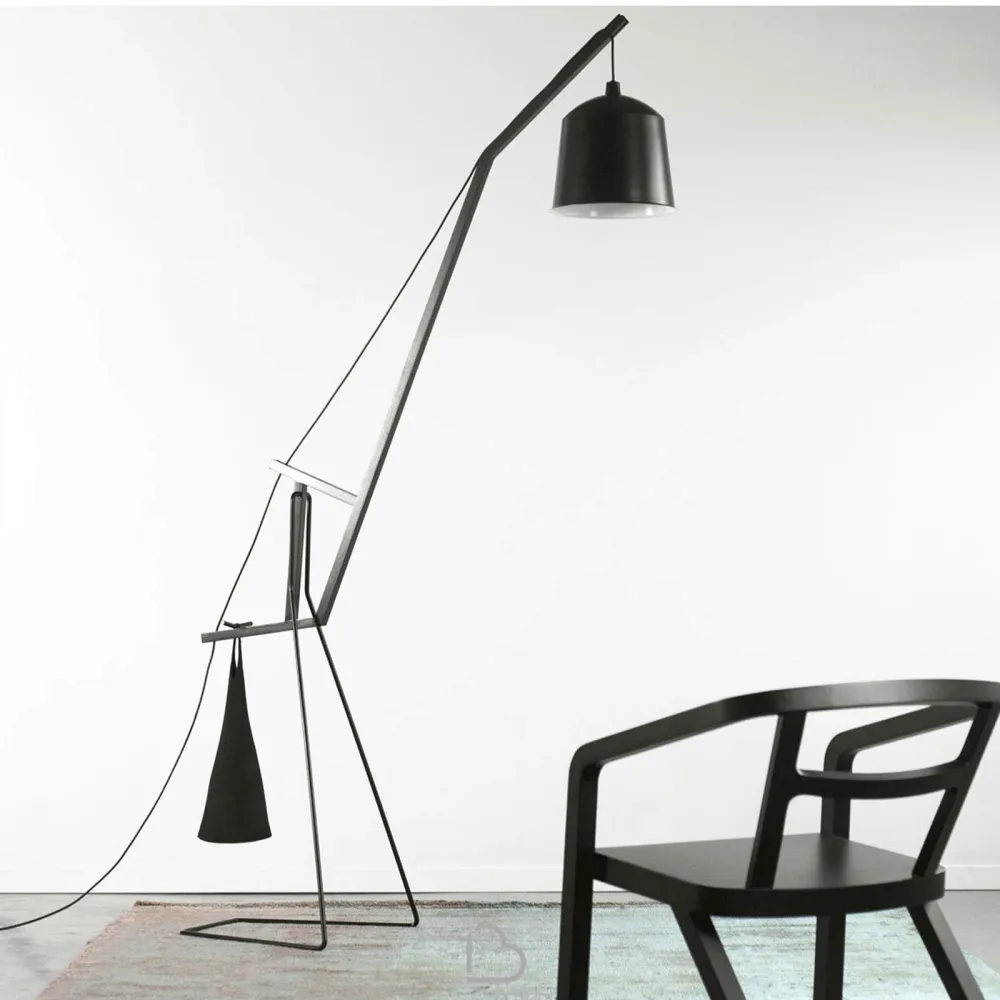 Lámpara de pie Covo A floor lamp