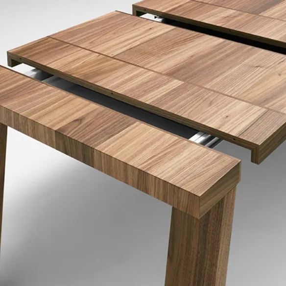 tavoli in legno fisso sculptures jeux section 