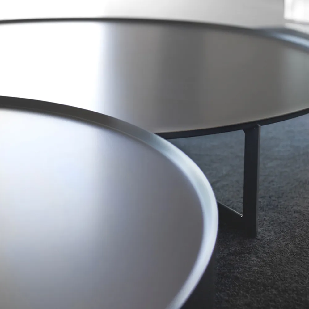 Round coffee table MemeDesign