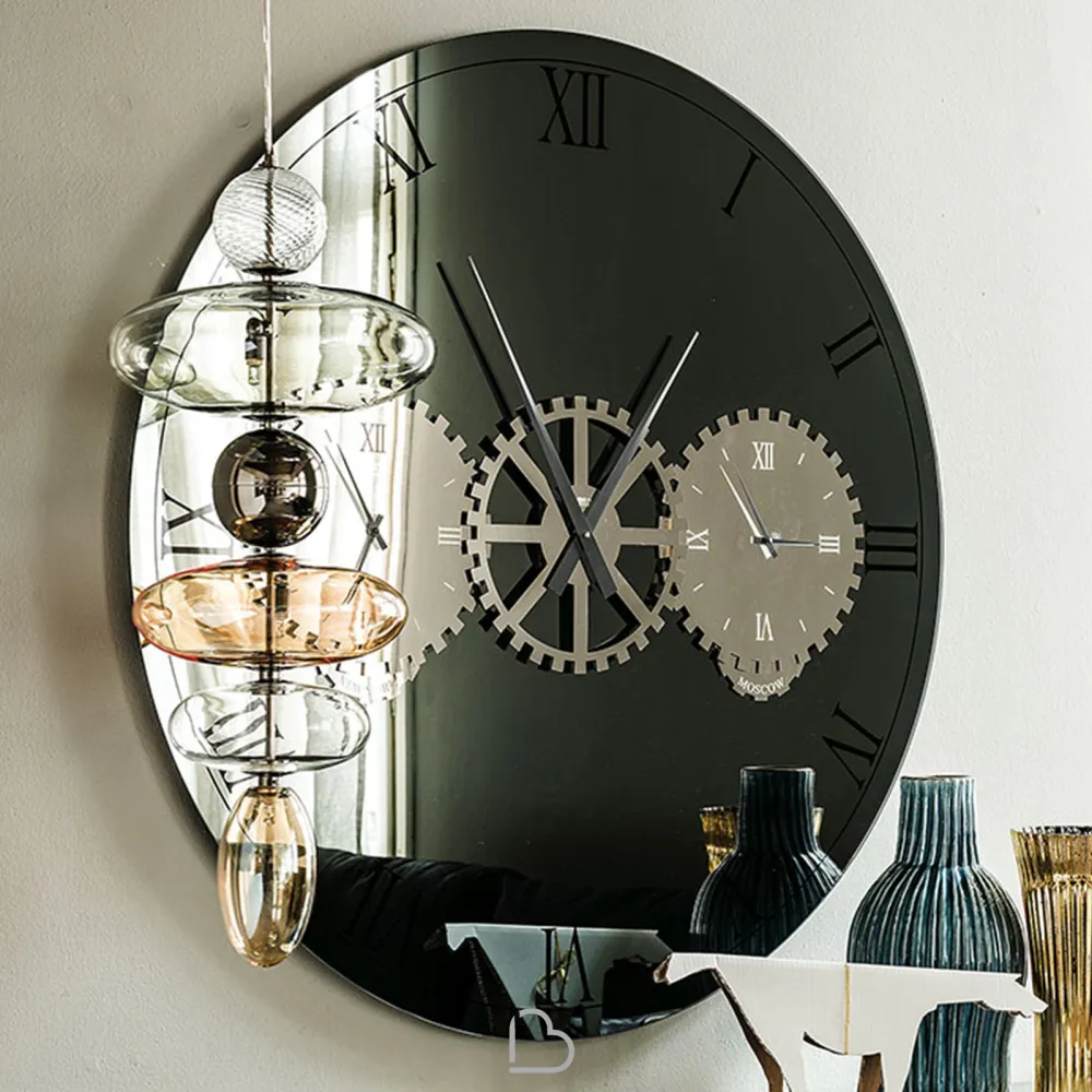 Cattelan Times Spiegel/Uhr