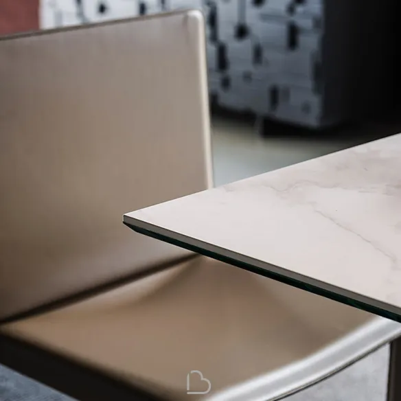 table-cattelan-elvis-keramik