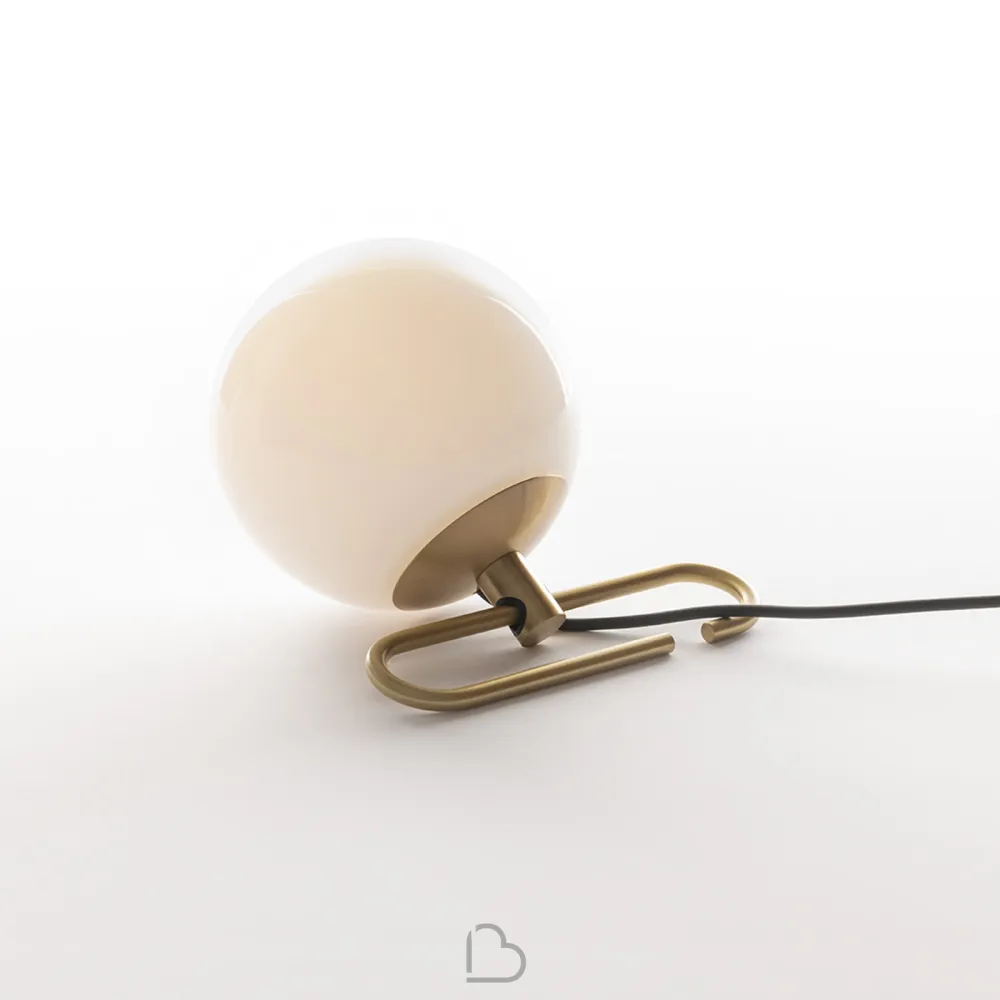 Lampara de mesa Artemide nh 1217