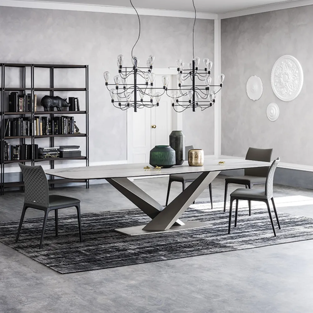 Mesa Cattelan Stratos