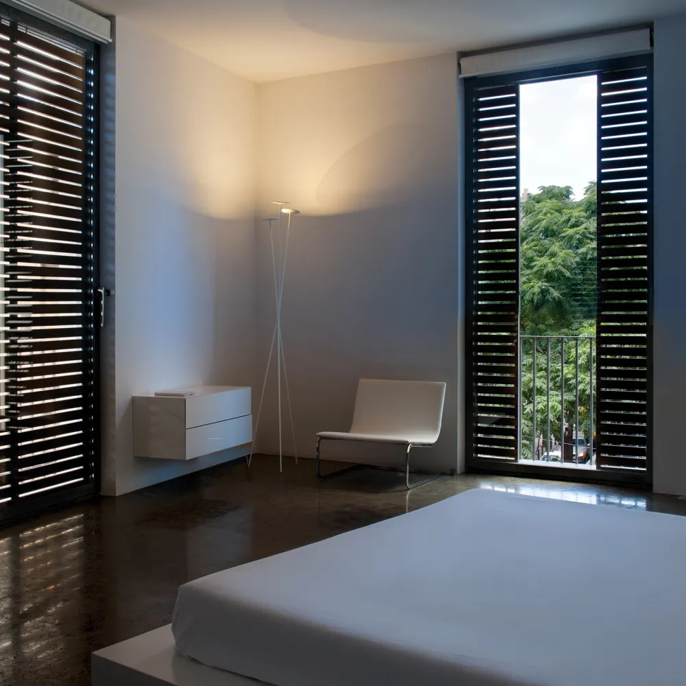 Lampe de sol Vibia Skan 0260