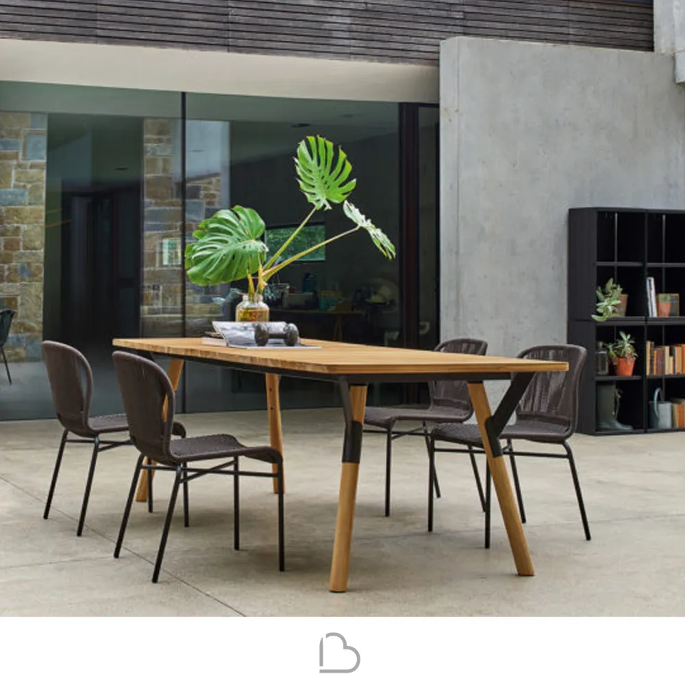 Chaise Varaschin Cricket