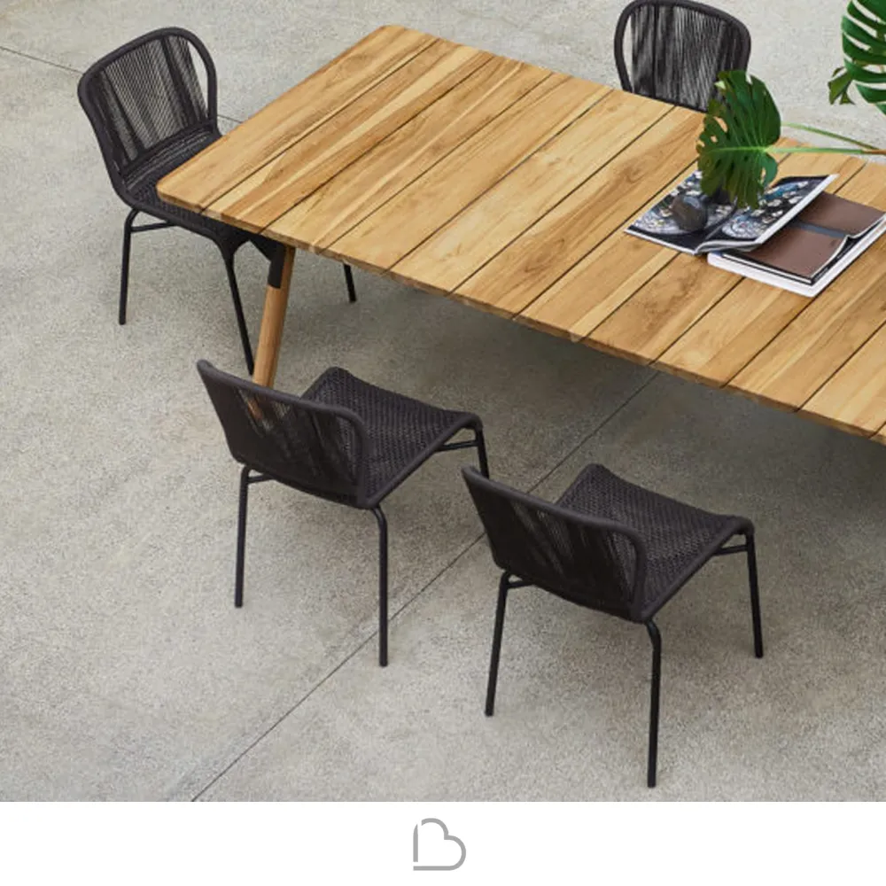Chaise Varaschin Cricket