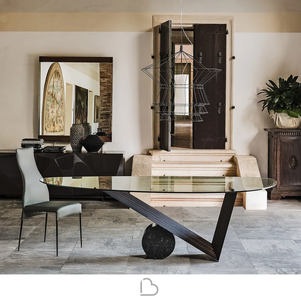 tisch-cattelan-valentino